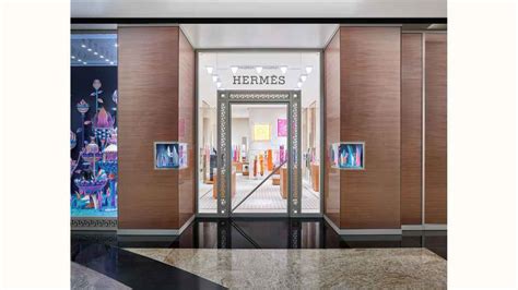 hermes uae locations